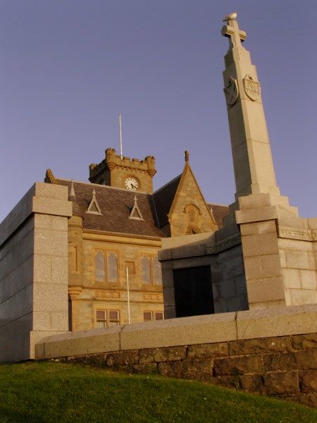 File:Lerwick town hall.jpg