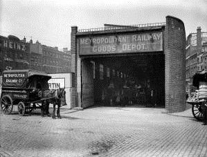 File:Metropolitan Railway Vine Street depot.jpg