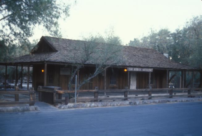 File:THE BORAX MUSEUM, DEATH VALLEY.jpg