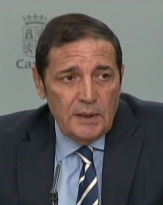 File:Antonio María Sáez Aguado 2014 (cropped).jpg