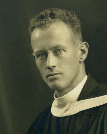 File:Hubert Ryburn 1929 (cropped).jpg