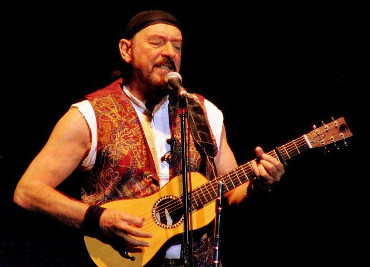 File:Ian Anderson.jpg