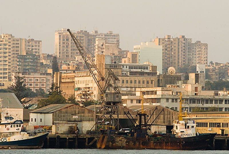 File:Maputo harbour.jpg