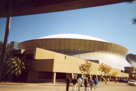 File:Picture of Louisiana Superdome.jpg