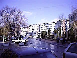 File:Centru dragasani.JPG