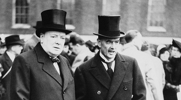 File:Churchill and Chamberlain.jpg