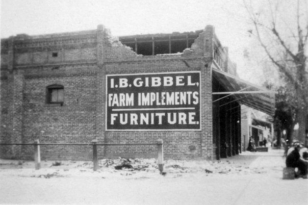 File:Gibbel Hardware - 1918 Earthquake.jpg