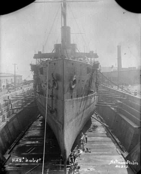 File:HMS Niobe in drydock LAC 3332976.jpg