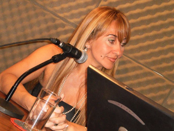 File:Mónica Ferrari.jpg