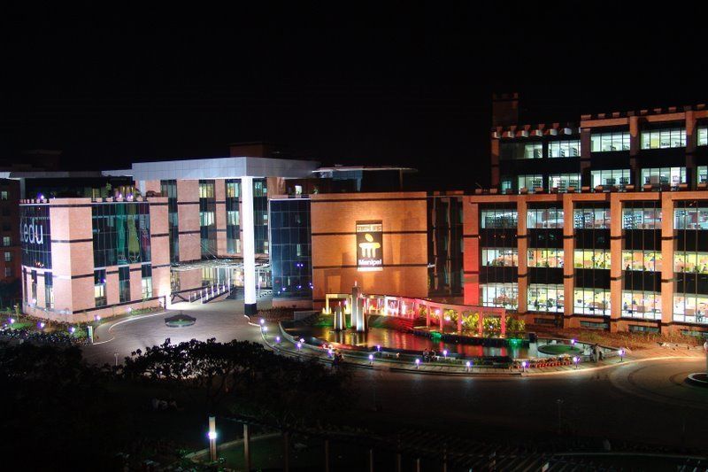 File:Manipal rocks copy.jpg