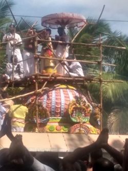 File:Yadhavakannan temple5.jpg