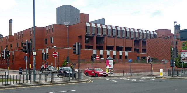 File:Combined Court Centre, Westgate, Leeds (geograph 2743430).jpg