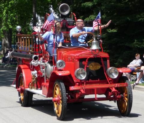 File:Hartfordkisselfiretruck.jpg