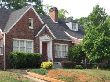 File:Historic home on manford.jpg