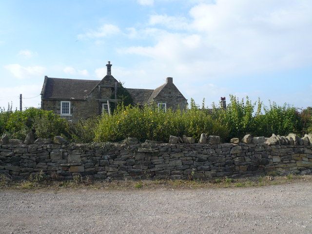 File:Owlcotes Farm - geograph.org.uk - 579161.jpg