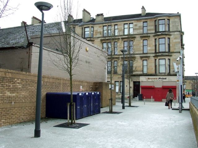 File:Rutherglen railway station (geograph 3411676).jpg