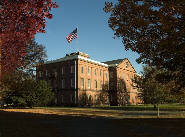 File:Springfield Armory.jpg