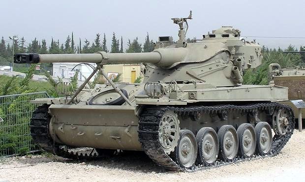 File:AMX-13-.jpg