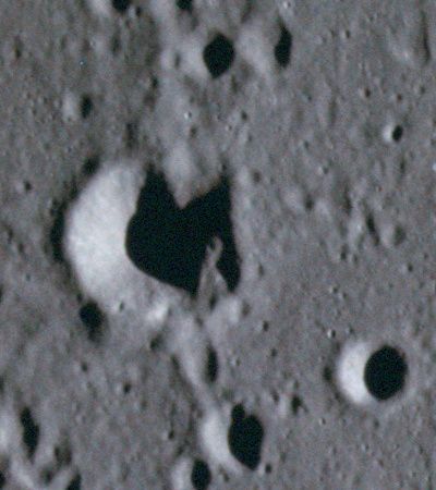 File:Aldrin crater AS11-37-5447.jpg