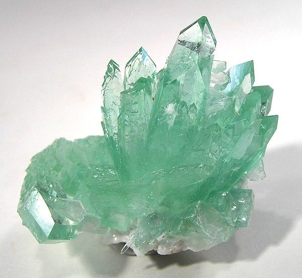 File:Apophyllite-54502.jpg