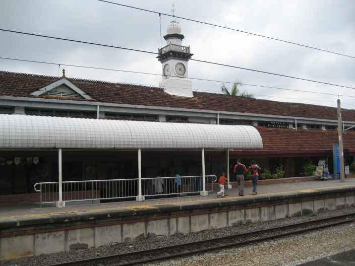 File:Seremban KTM stesen.png