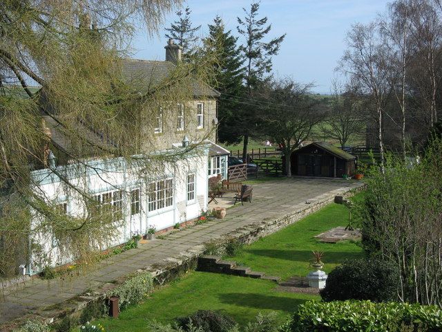 File:Stawart Halt Station.jpg