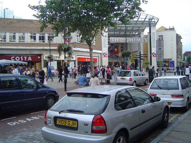 File:Uxbridge.jpg