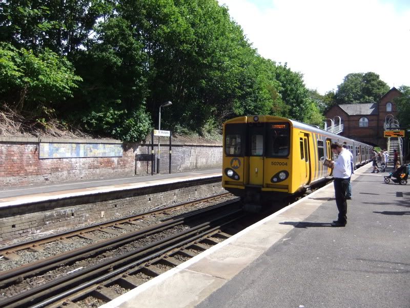 File:507004 at St Michaels.jpg