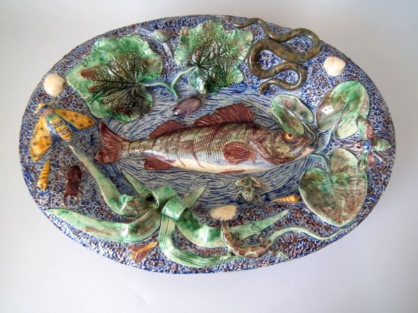 File:Barbizet palissy ware wall plate.jpg