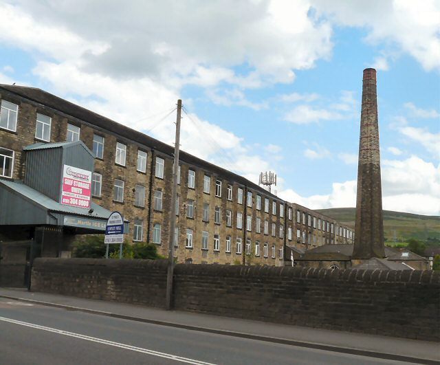 File:Copley Mill - geograph.org.uk - 1352640.jpg