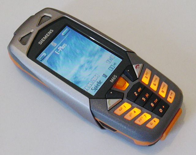 File:Siemens mobile phone M65.jpg