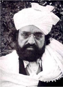 File:Babuji Golra Sharif.jpg