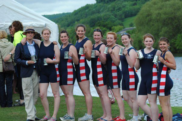 File:DMURC Womens at Monmouth Regatta 2010.jpg