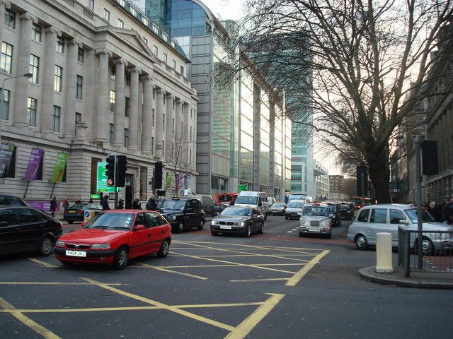 File:Euston Road - geograph.org.uk - 723977.jpg