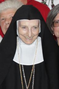 File:Mother anna maria canopi 2009.jpg