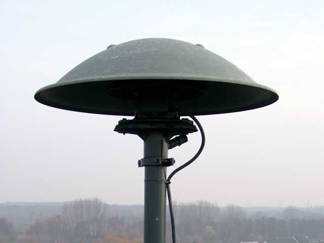 File:Pneumatic siren.jpg