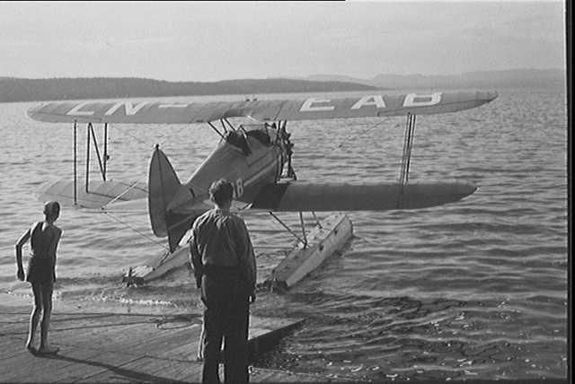 File:Widerøe Waco RNF LN-EAB at Ingierstrand 2.jpeg