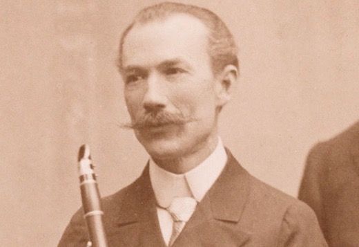 File:Manuel Gomez clarinettiste.jpg