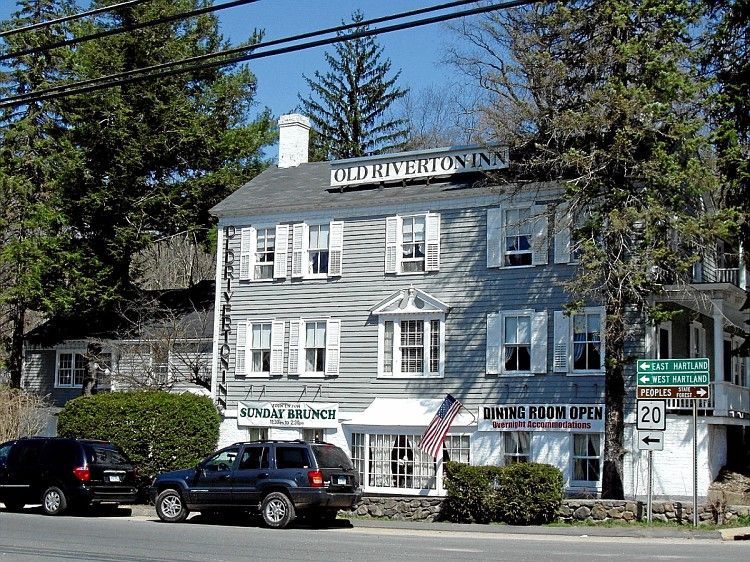 File:OldRivertonInn.jpg