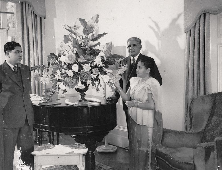 File:Sir E.A.P, Lady Leela & N.P Wijeyeratne.jpg