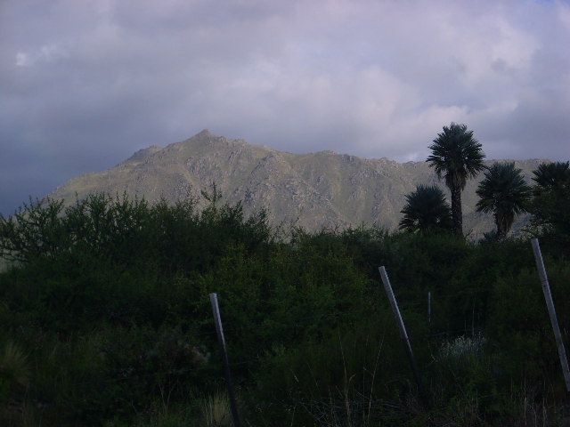 File:Cerro Negro destacado.JPG