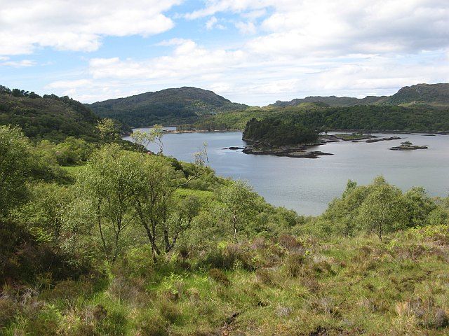 File:Loch Moidart - geograph.org.uk - 1349266.jpg