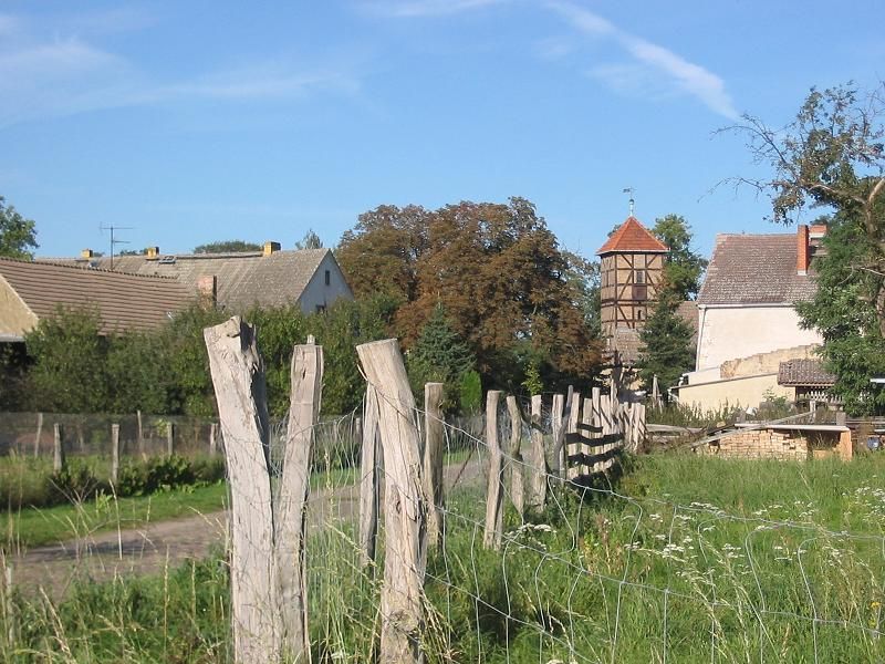 File:Neuendorf3 (Brueck) church.JPG