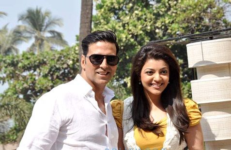 File:Akshay Kumar and Kajal Aggarwal.jpg