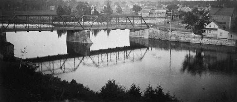 File:Cummings Bridge Ottawa 1896.jpg