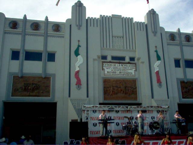 File:Estadio Revolución.Torreón.jpg