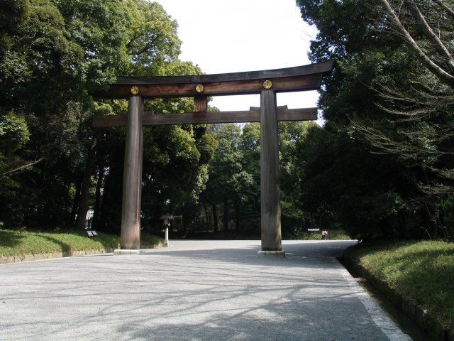 File:MeijiTori.jpg