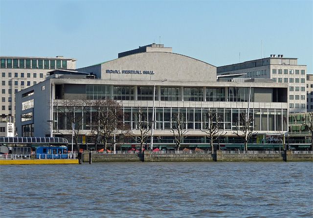 File:Royal Festival Hall, Belvedere Road (1).jpg