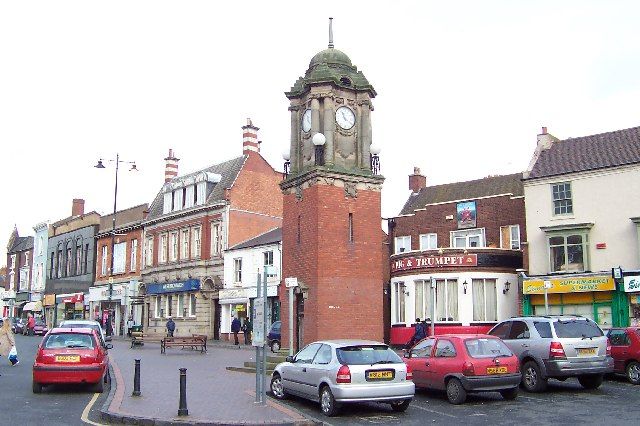 File:Wednesbury - the High Street.jpg