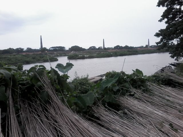 File:Bidyadhari river at shason.jpg